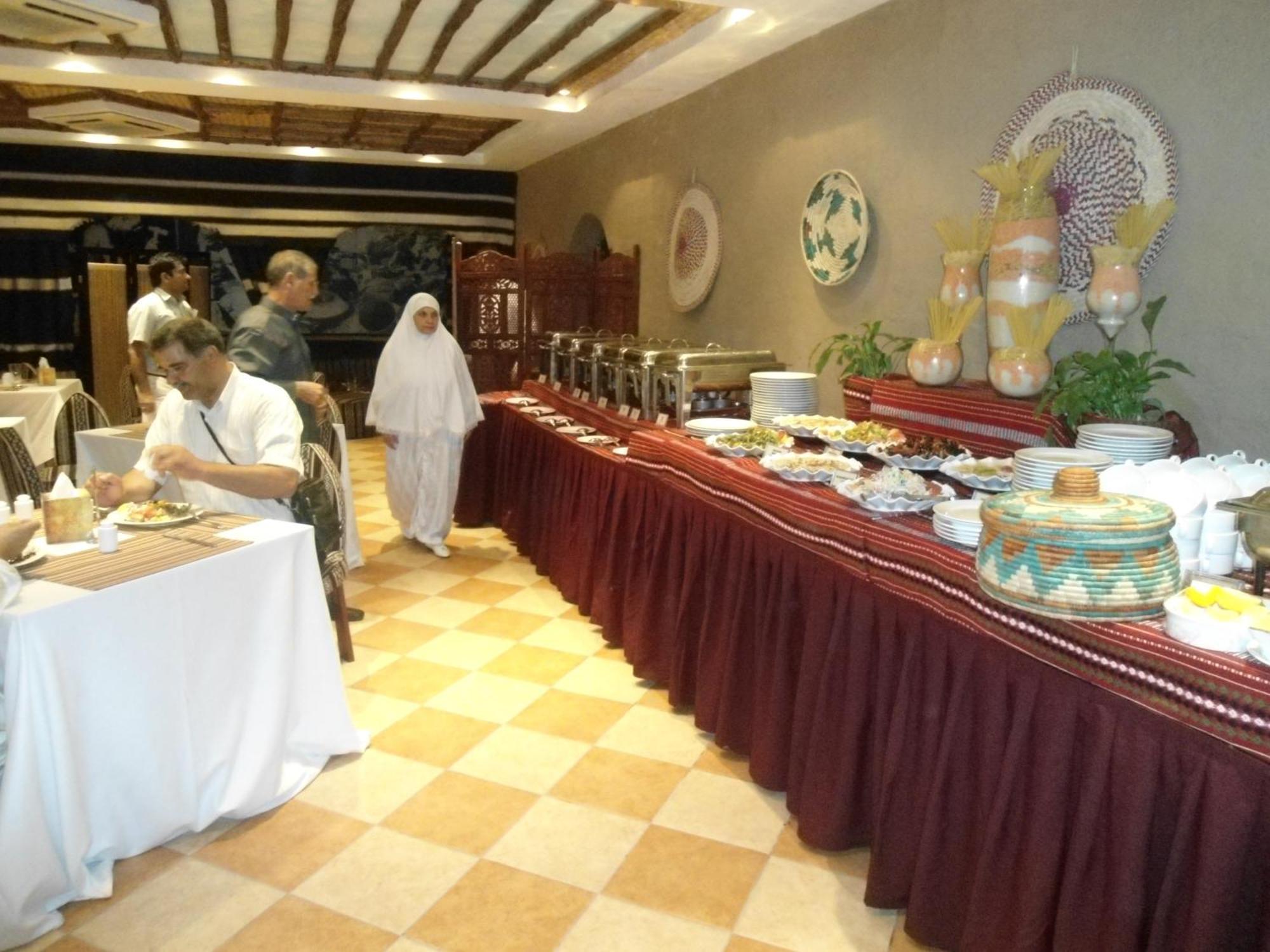 Апарт-готель Al Liwan Доха